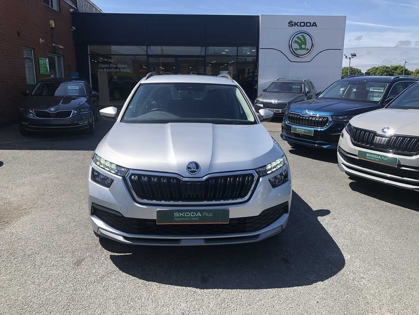 SKODA Kamiq 1.0 TSI (109ps) SE DSG SUV