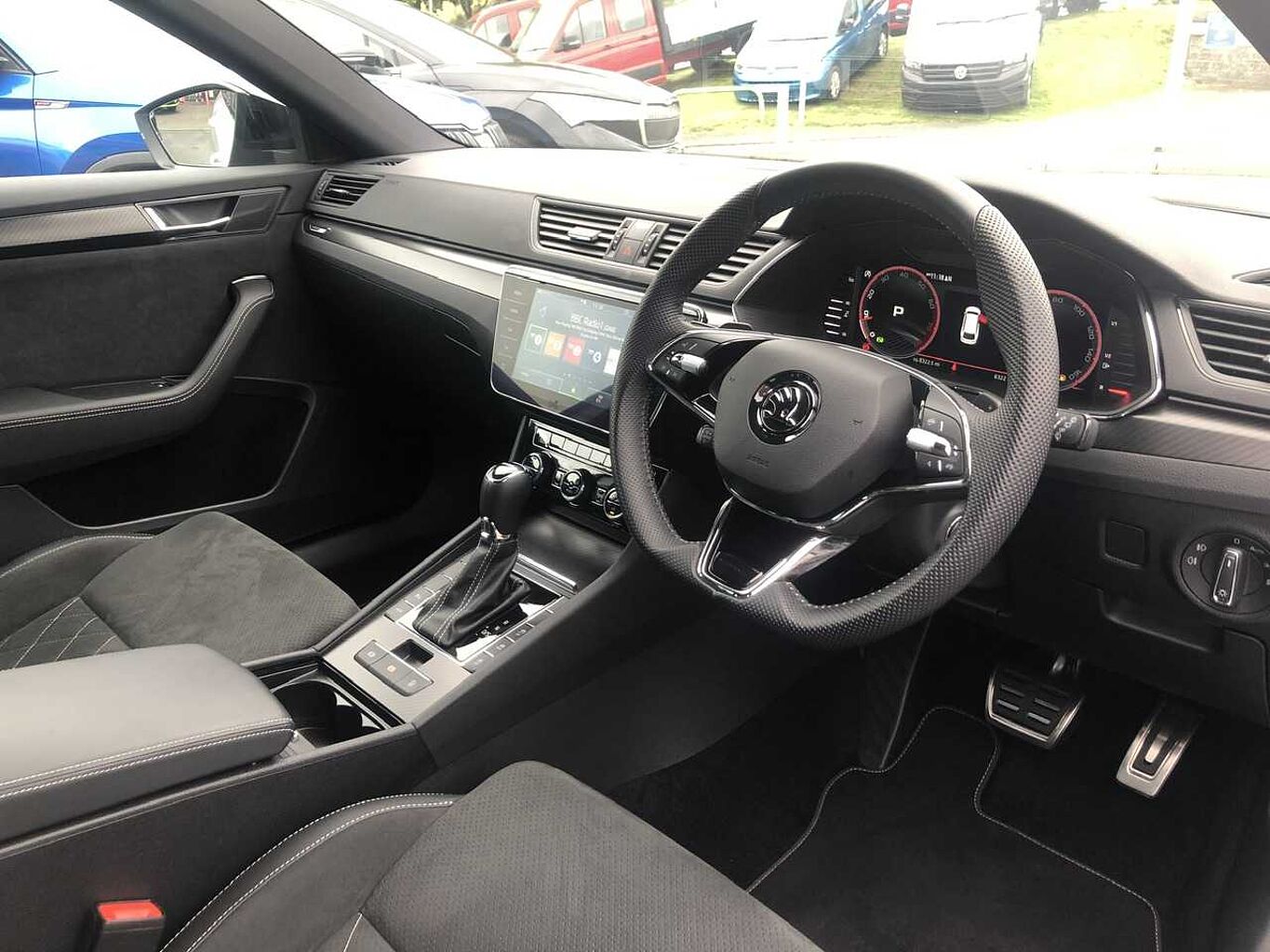 SKODA Superb 2.0 TSI (190ps) SportLine Plus DSG Estate