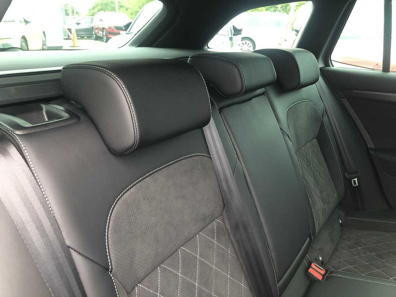 SKODA Superb 2.0 TSI (190ps) SportLine Plus DSG Estate