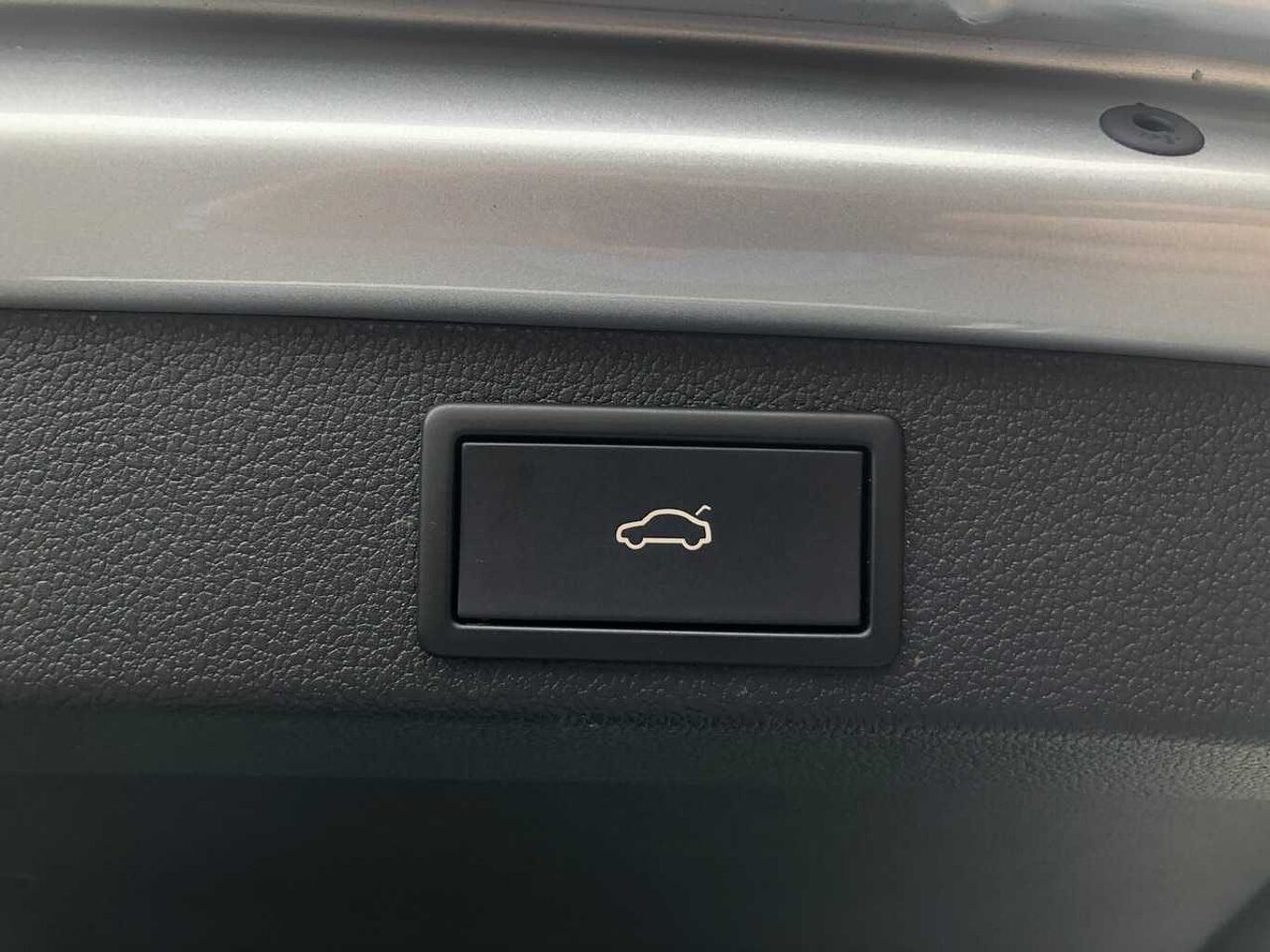 SKODA Superb 2.0 TSI (190ps) SportLine Plus DSG Estate