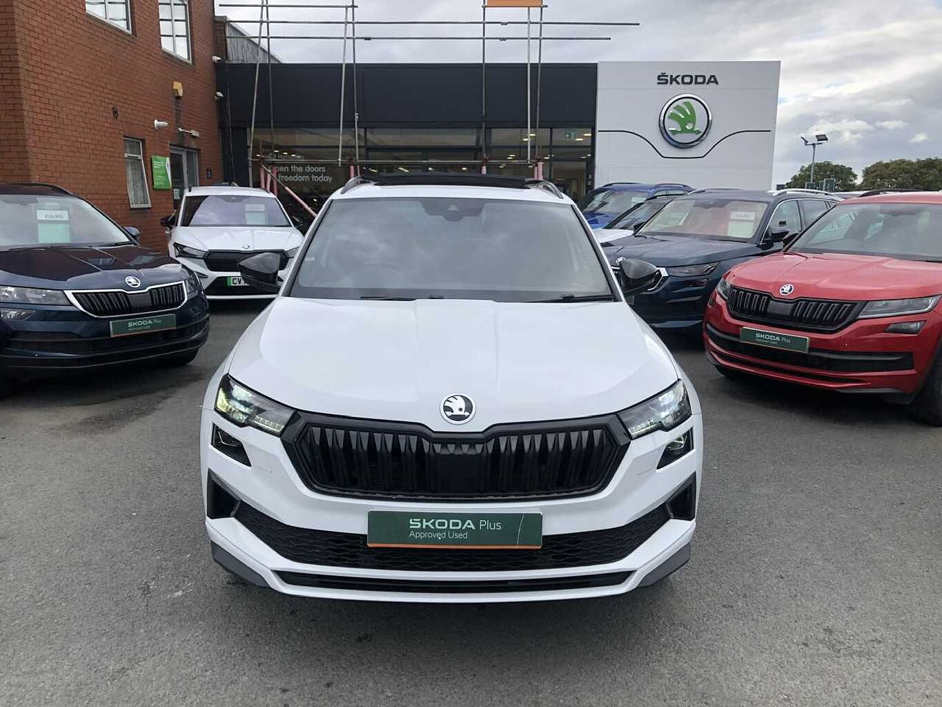 SKODA Karoq SUV 1.5 TSI (150ps) SportLine ACT DSG