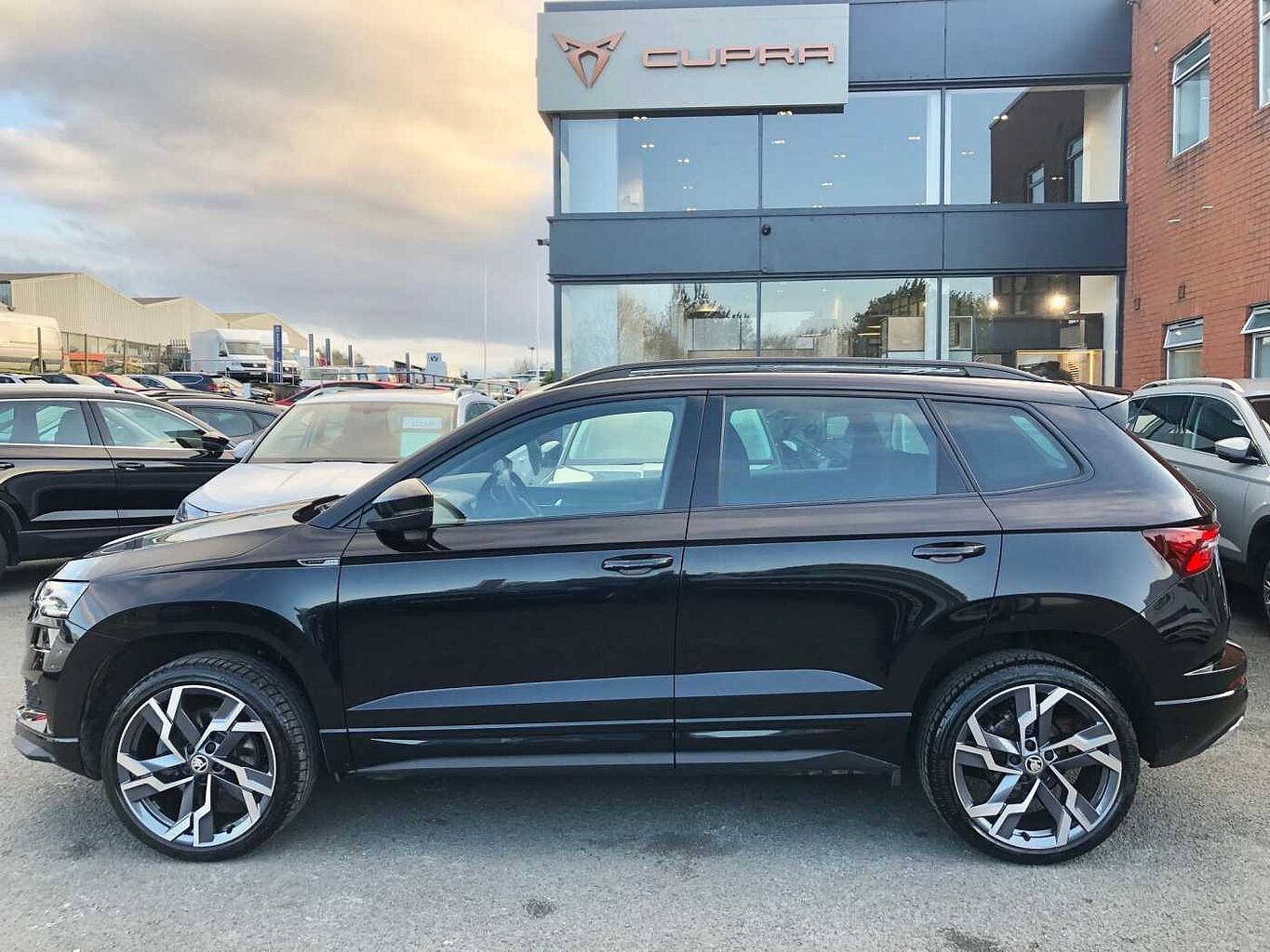 SKODA Karoq SUV 1.5 TSI (150ps) SportLine ACT