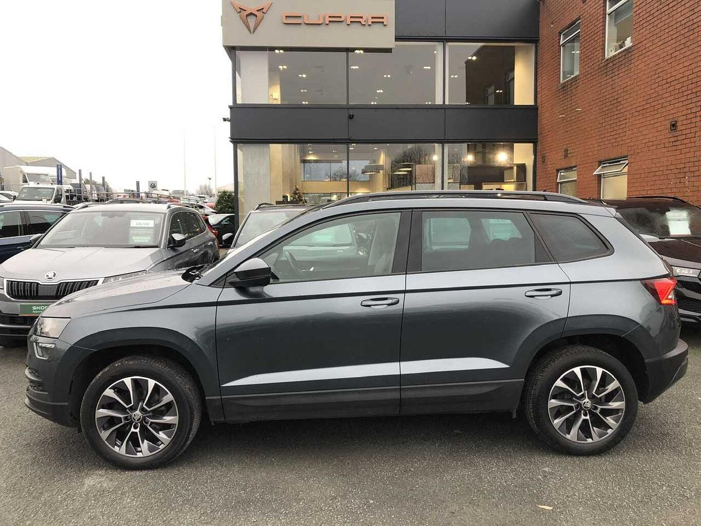 SKODA Karoq SUV 1.5 TSI (150ps) SE Drive ACT