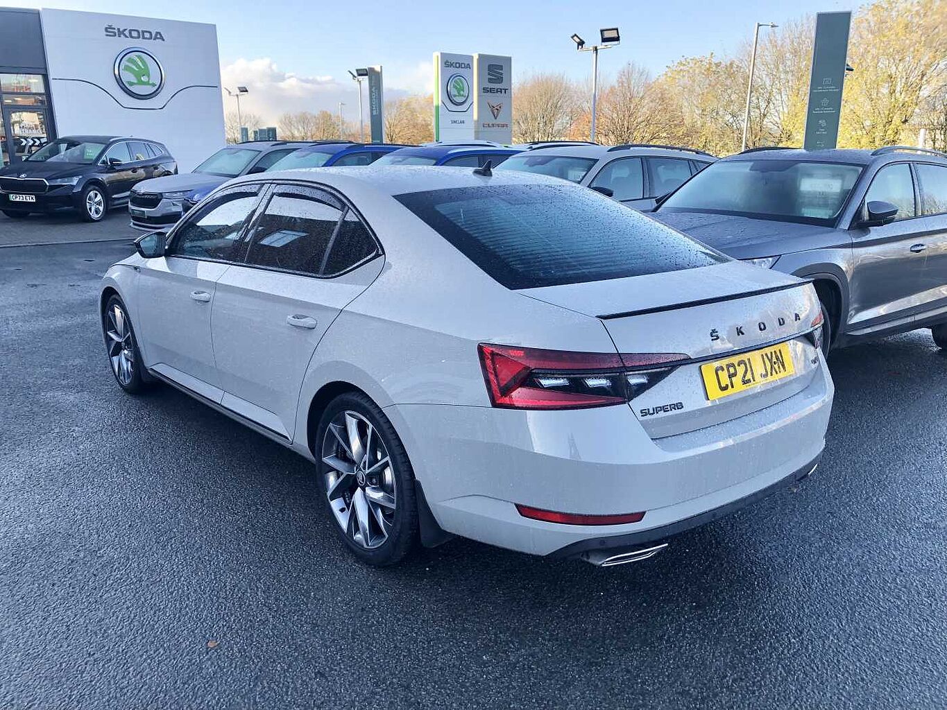 SKODA Superb 2.0 TSI (280ps) 4X4 SportLine Plus DSG HB