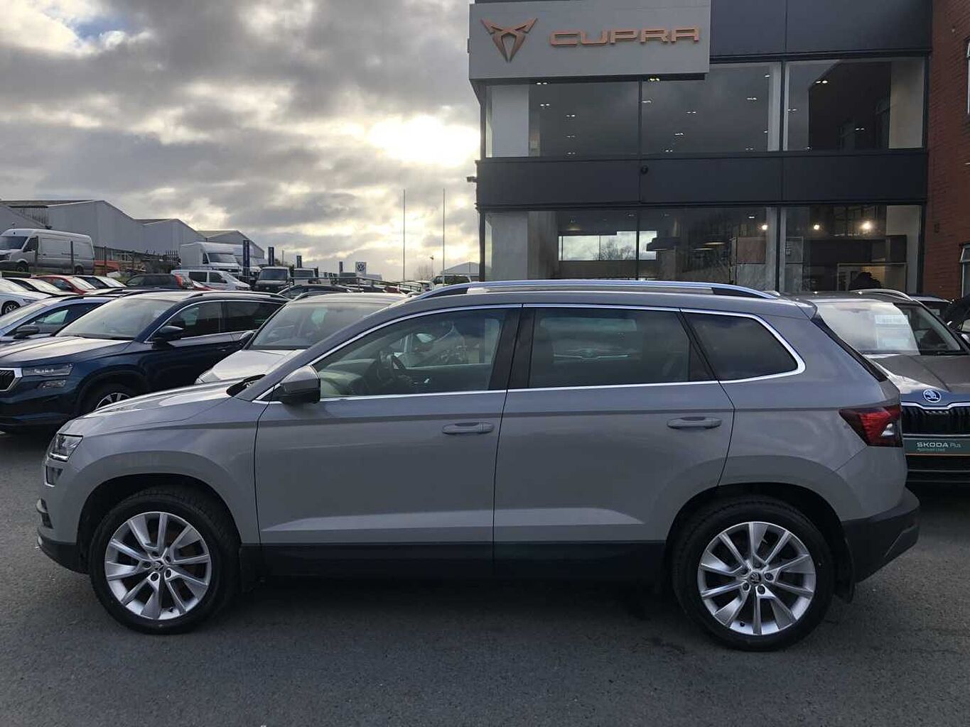 SKODA Karoq SUV 1.5 TSI (150ps) SE L ACT