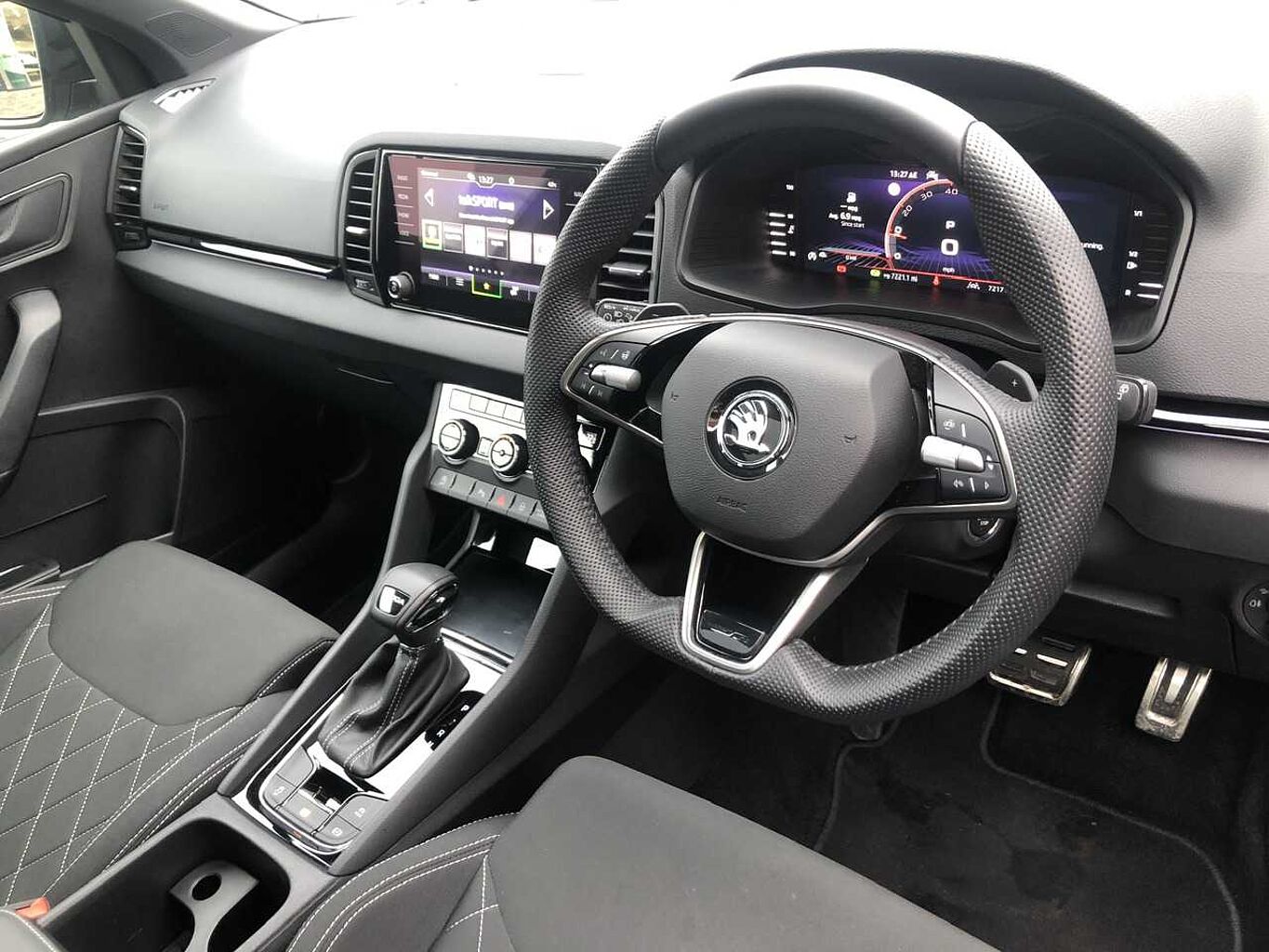 SKODA Karoq SUV 1.5 TSI (150ps) SportLine ACT