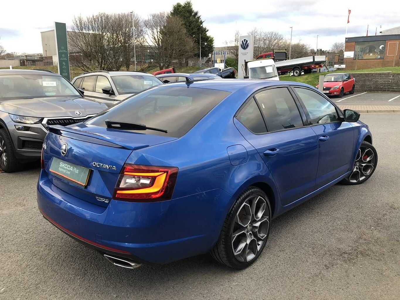 SKODA Octavia vRS Hatch (2017) 2.0 TSI vRS (230PS)