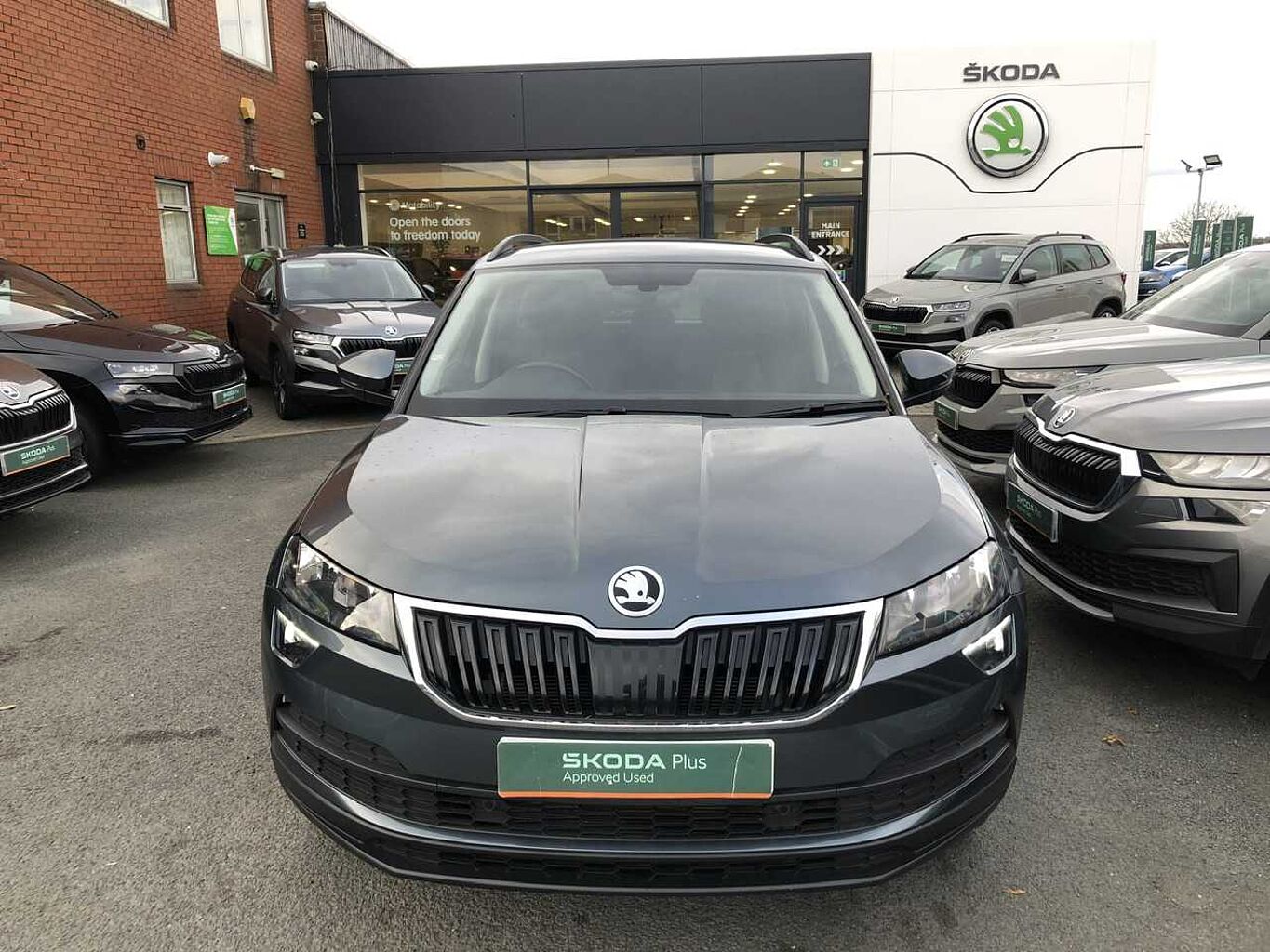 SKODA Karoq SUV 1.5 TSI (150ps) SE Drive ACT DSG