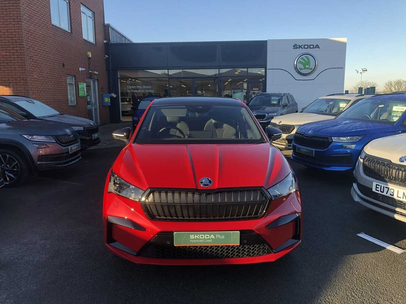 SKODA Enyaq Enyaq Coup- 85x SportLine Plus 82 kWh 286 PS Single speed 4x4