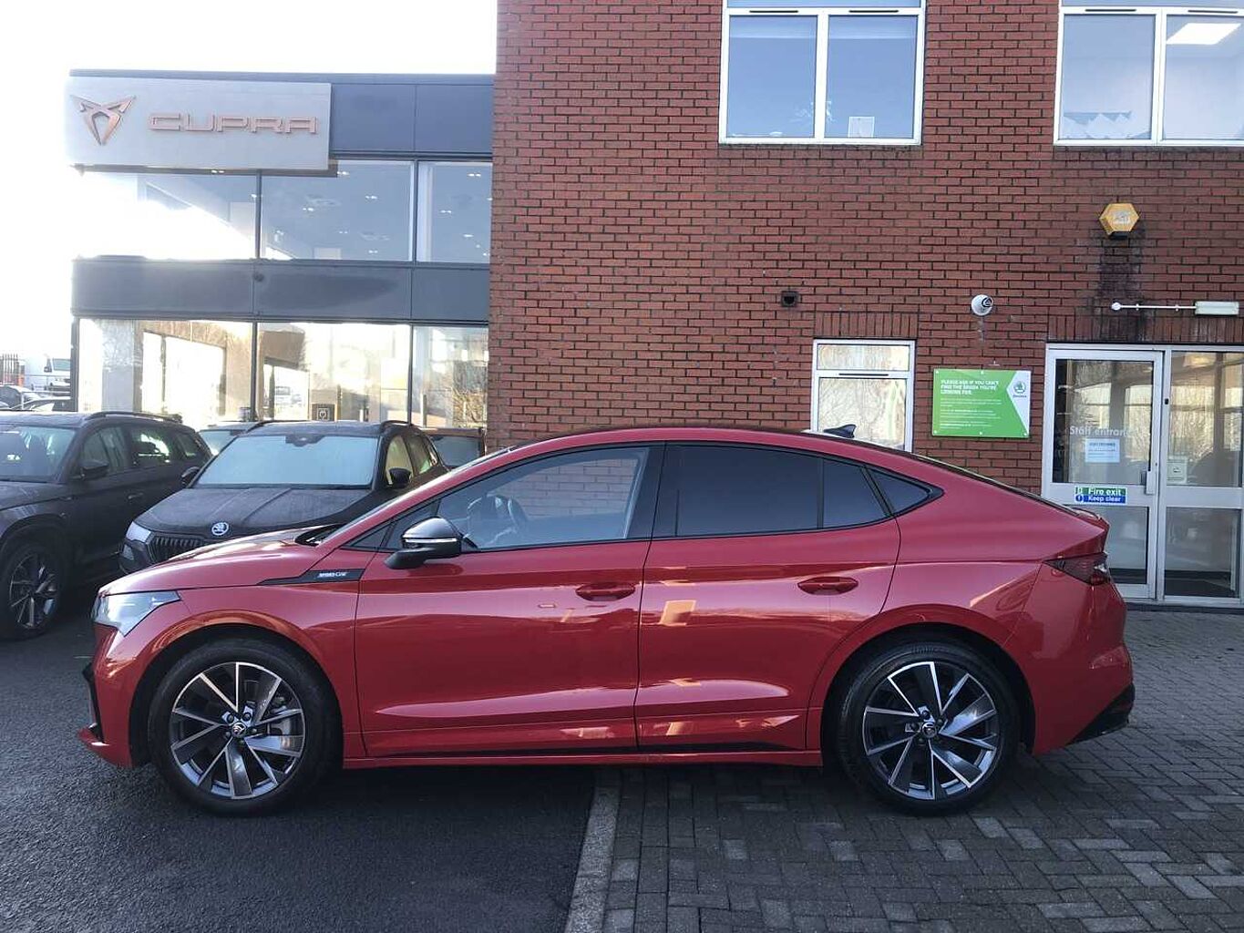 SKODA Enyaq Enyaq Coup- 85x SportLine Plus 82 kWh 286 PS Single speed 4x4