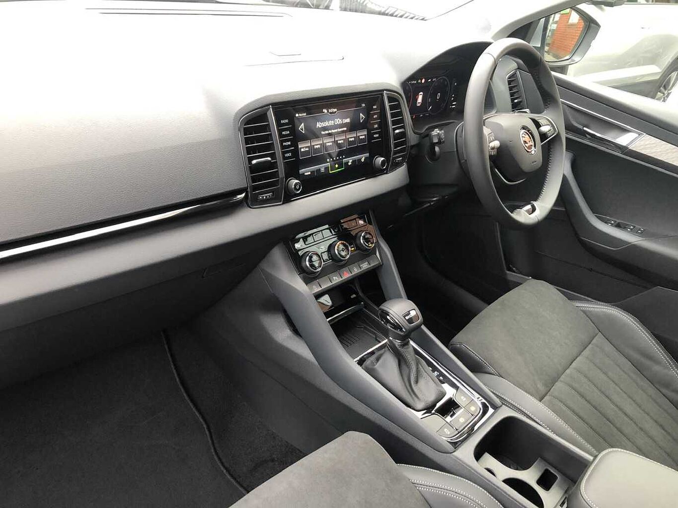 SKODA Karoq SUV 1.5 TSI (150ps) SE L ACT DSG
